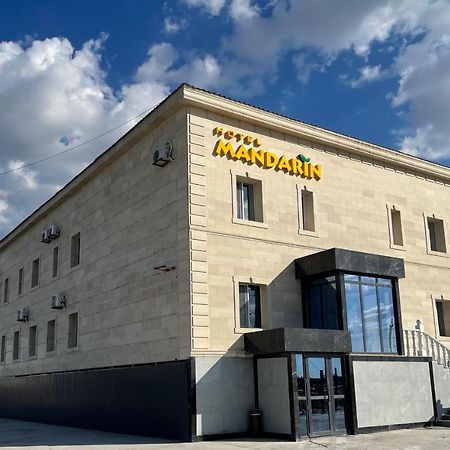 Hotel Mandarin Atirau Kültér fotó